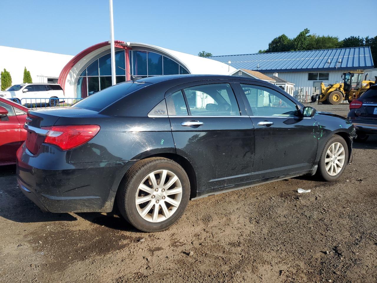 2014 CHRYSLER 200