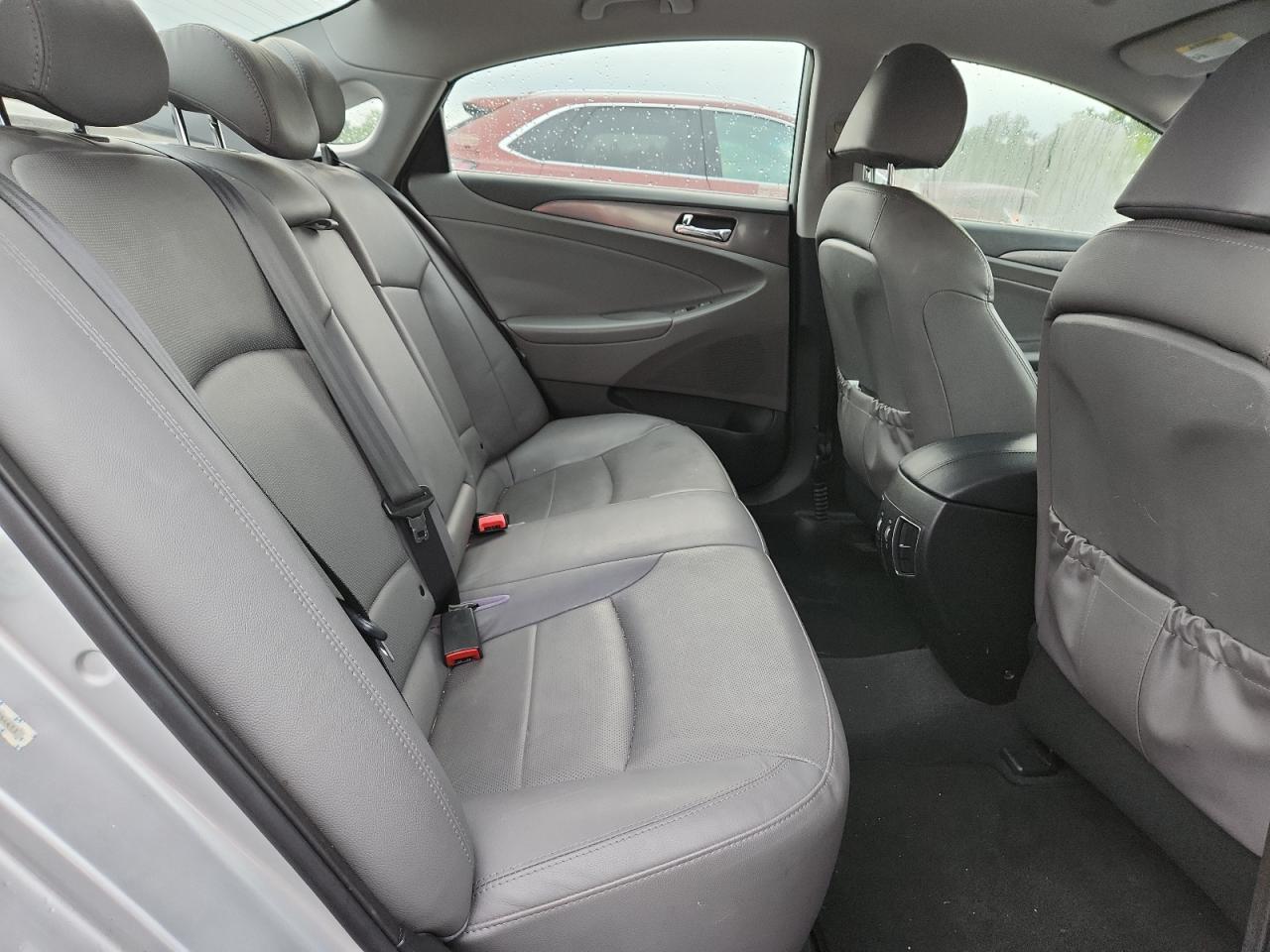 2013 HYUNDAI SONATA