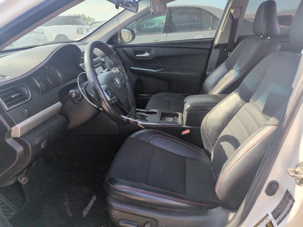 2017 TOYOTA CAMRY