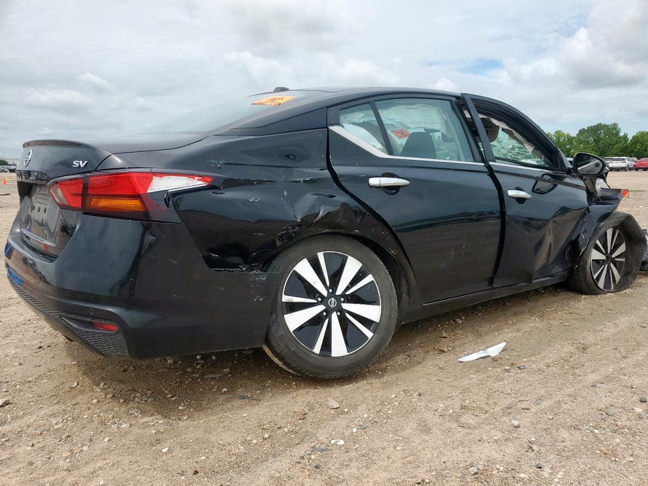 2021 NISSAN ALTIMA
