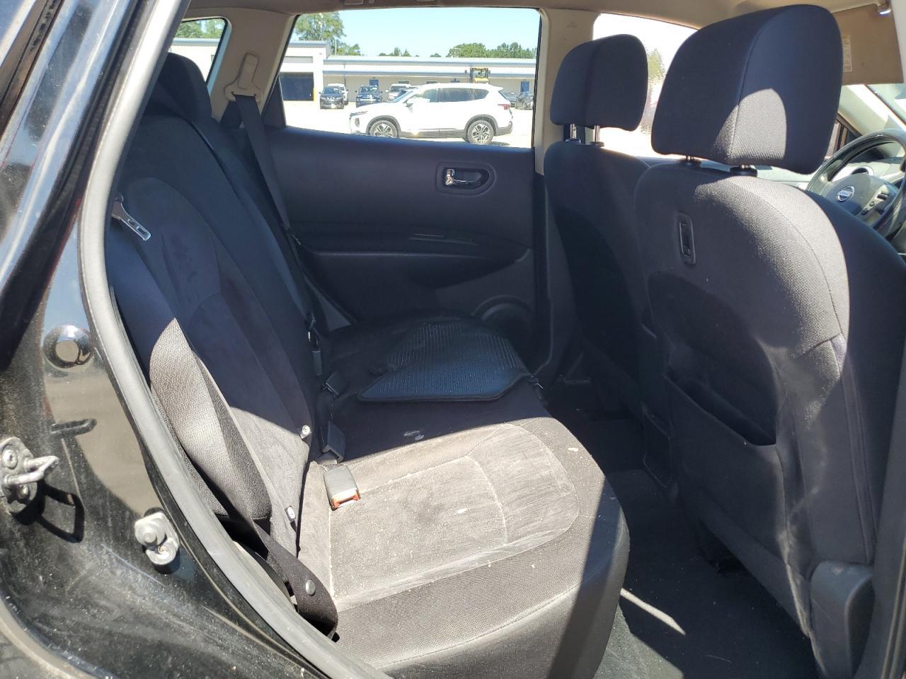 2010 NISSAN ROGUE