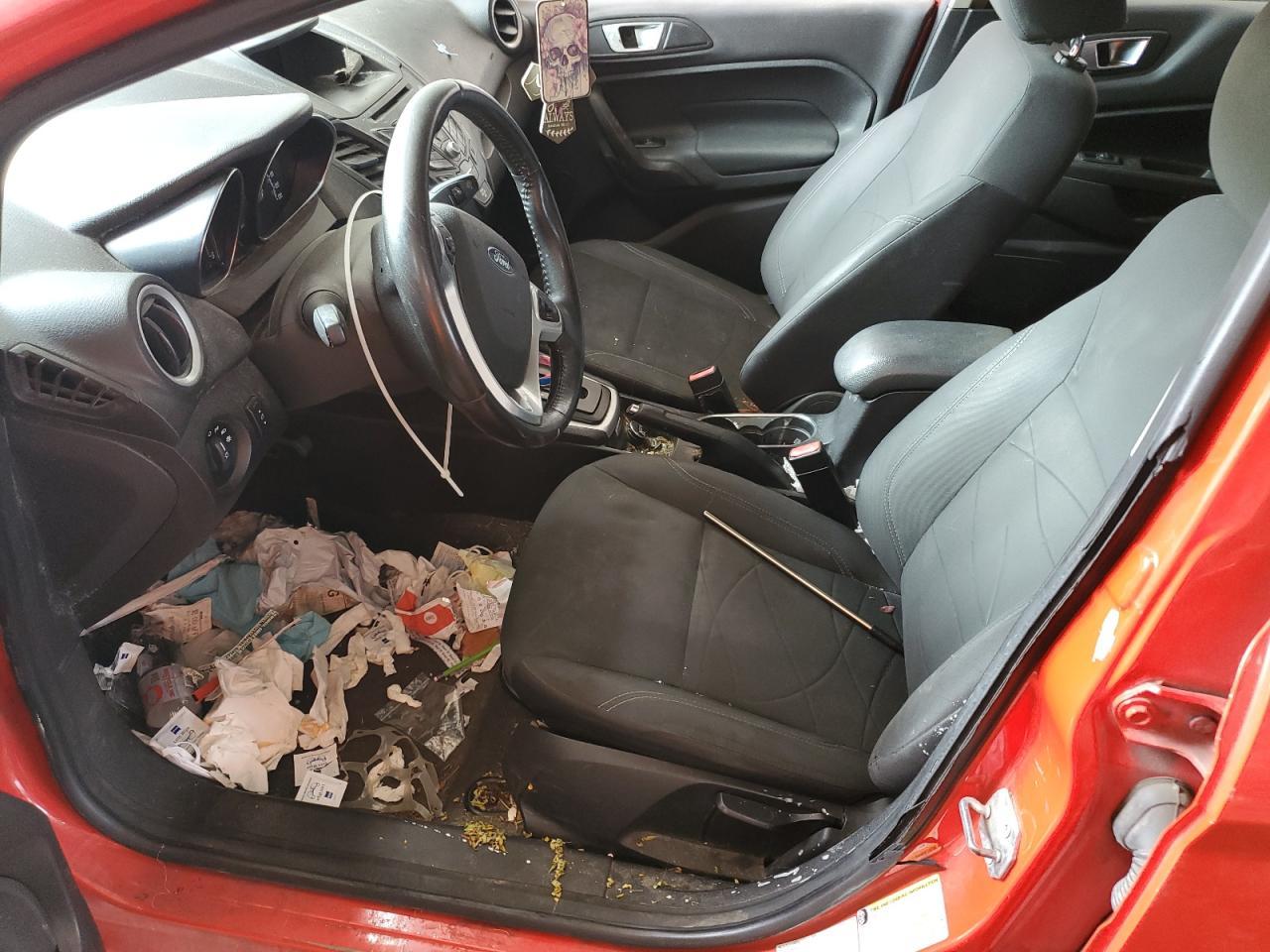 2015 FORD Fiesta