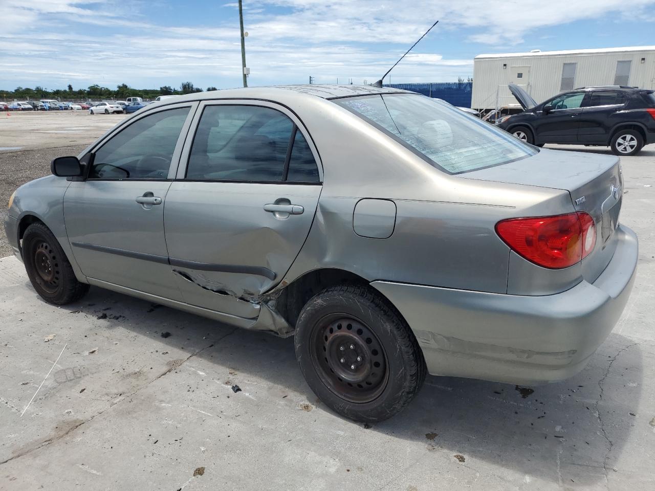 2004 TOYOTA COROLLA