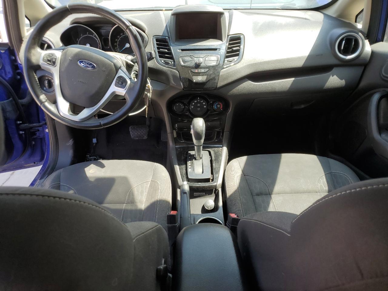 2014 FORD Fiesta