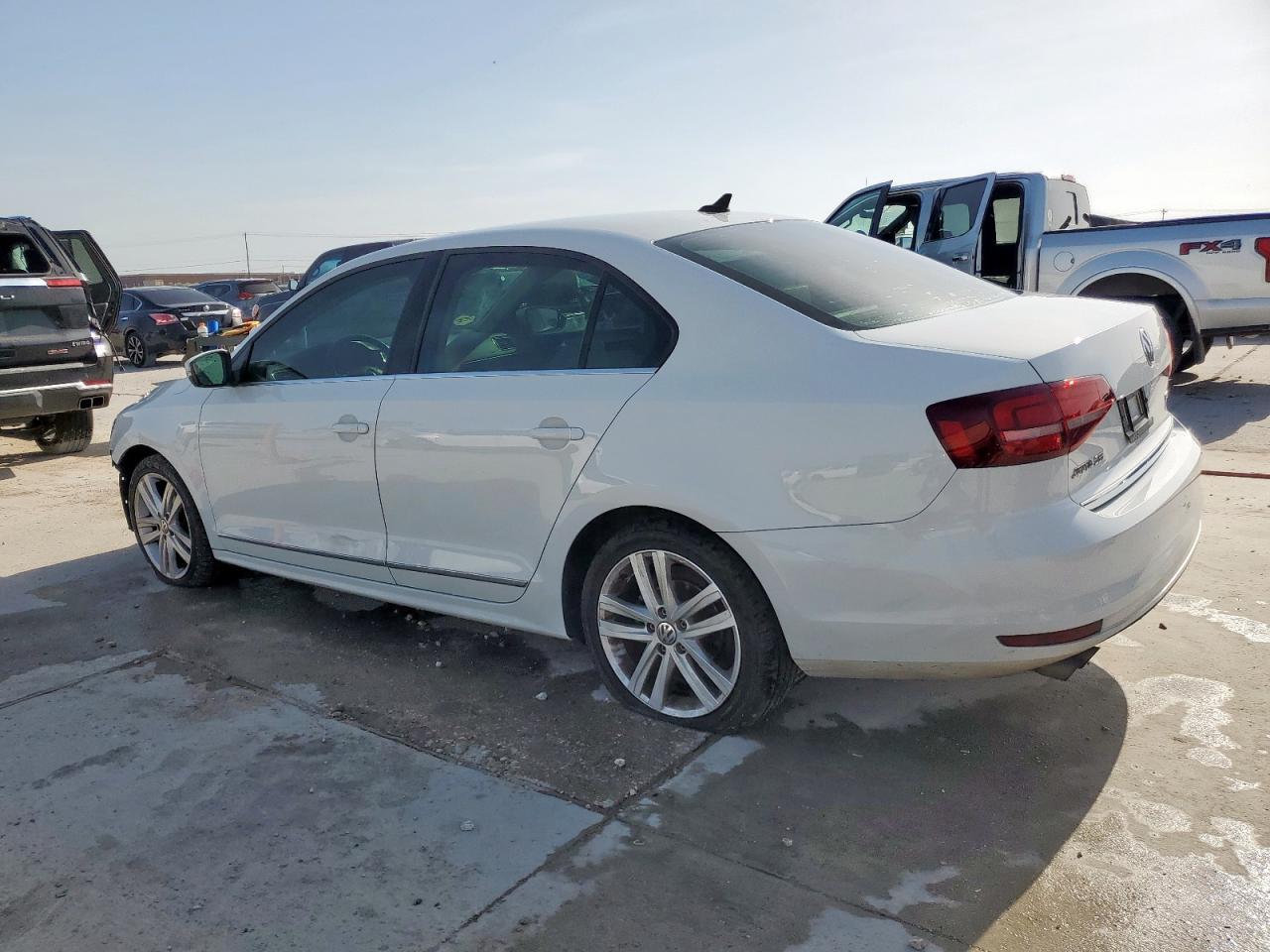 2017 VOLKSWAGEN JETTA