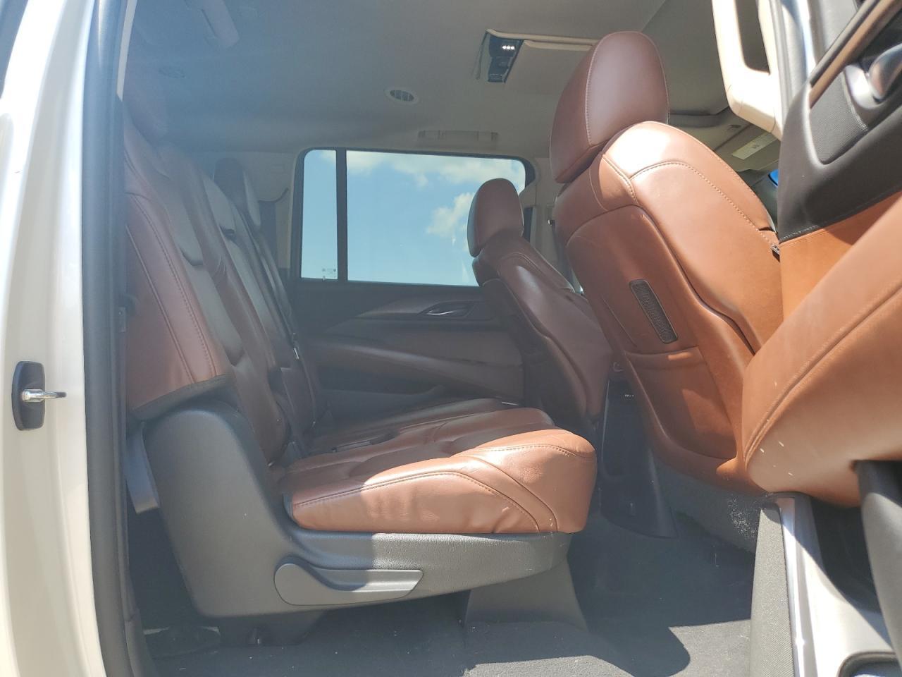 2015 CADILLAC ESCALADE