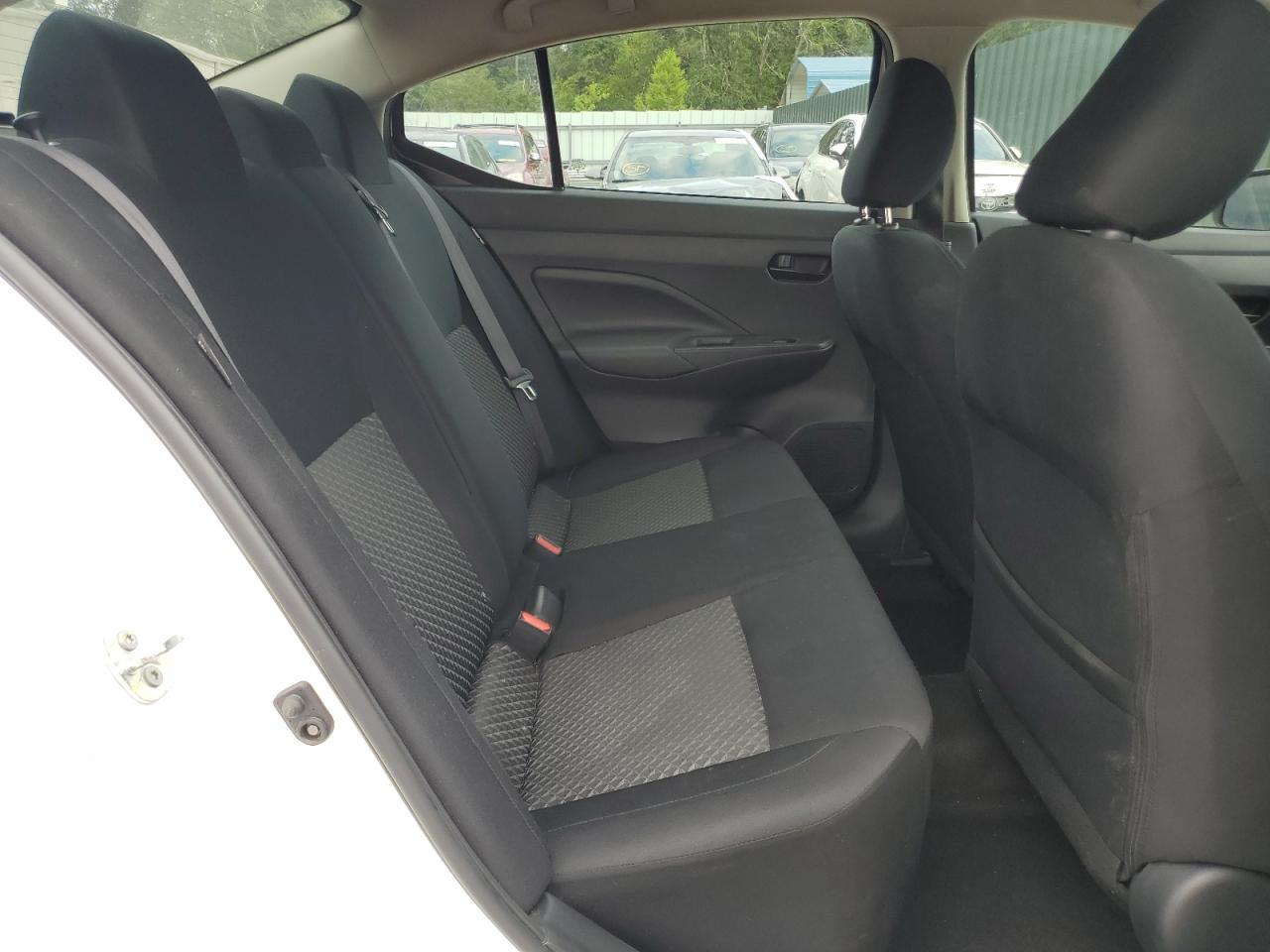 2024 NISSAN VERSA