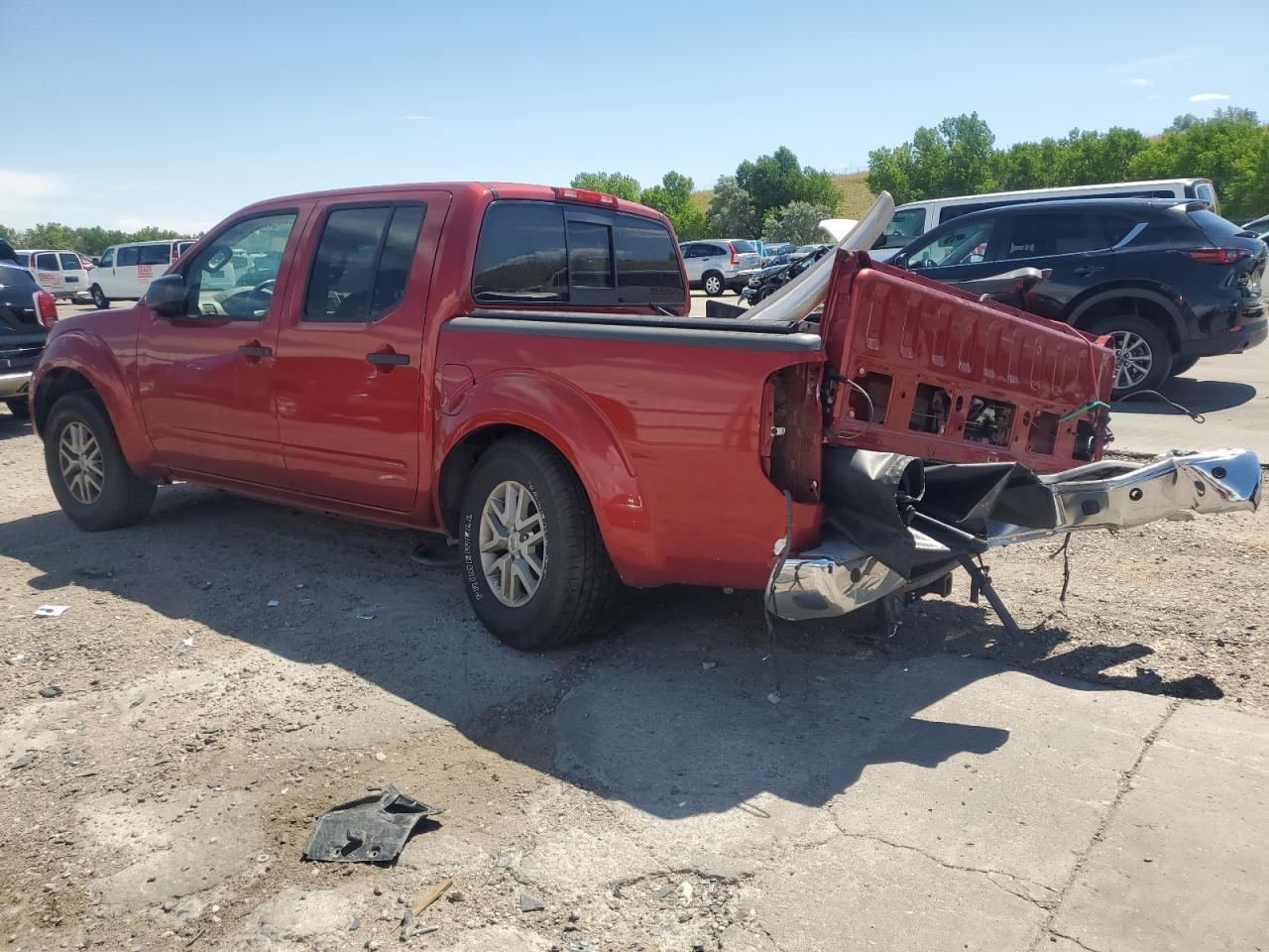 2017 NISSAN Frontier