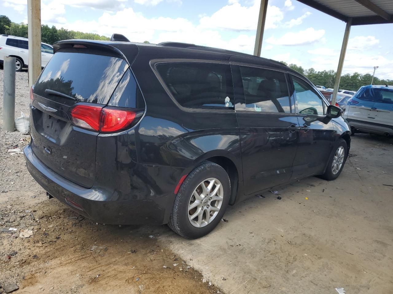 2021 CHRYSLER Voyager