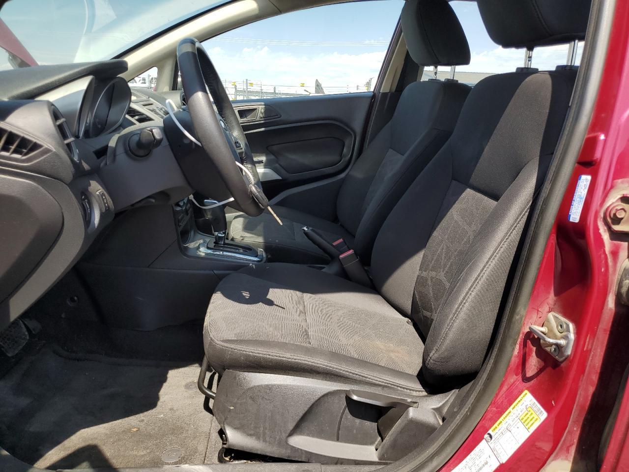 2011 FORD Fiesta