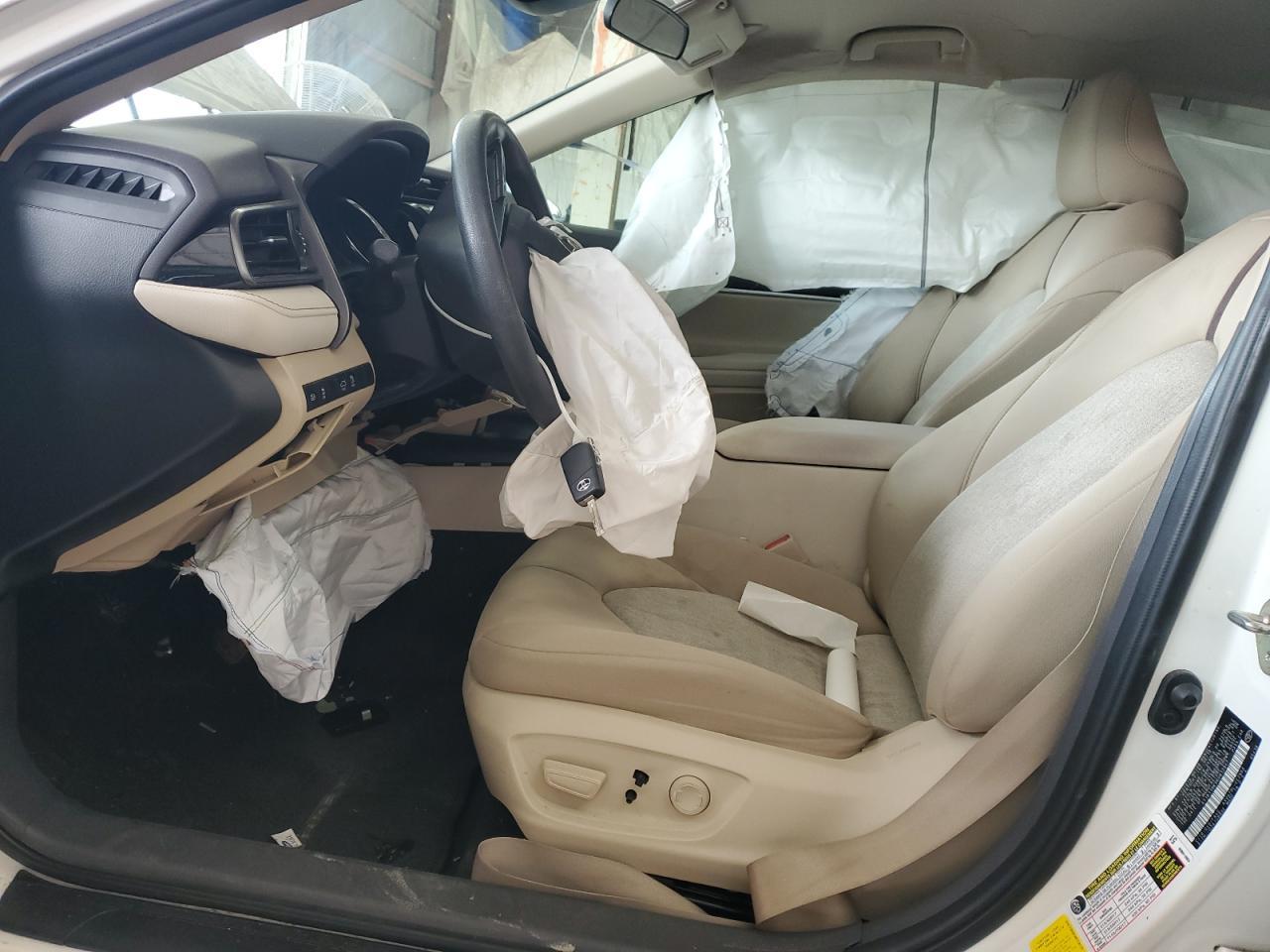 2019 TOYOTA CAMRY