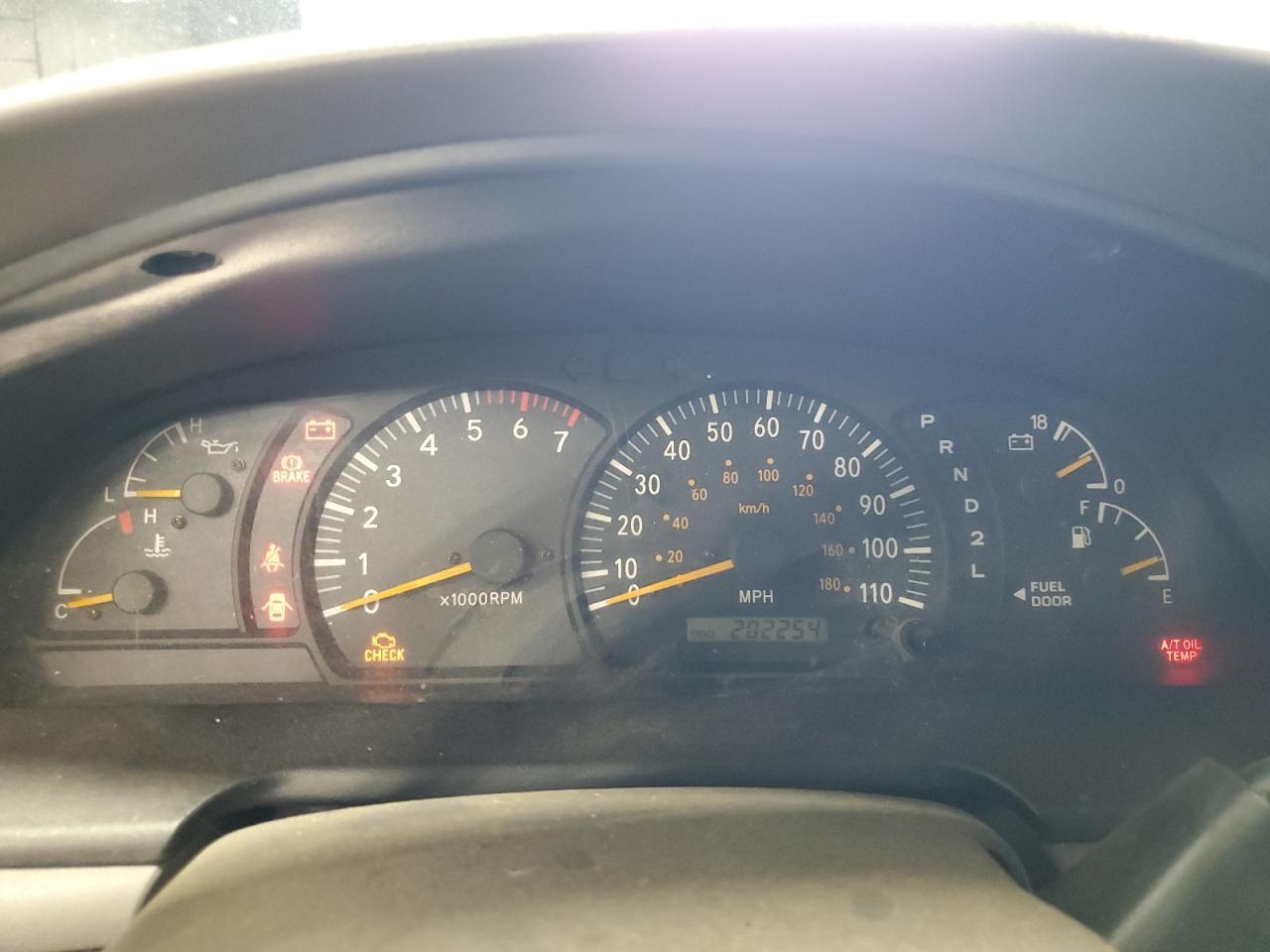 2003 TOYOTA TUNDRA