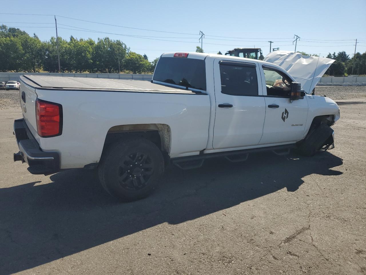 2018 CHEVROLET Silverado