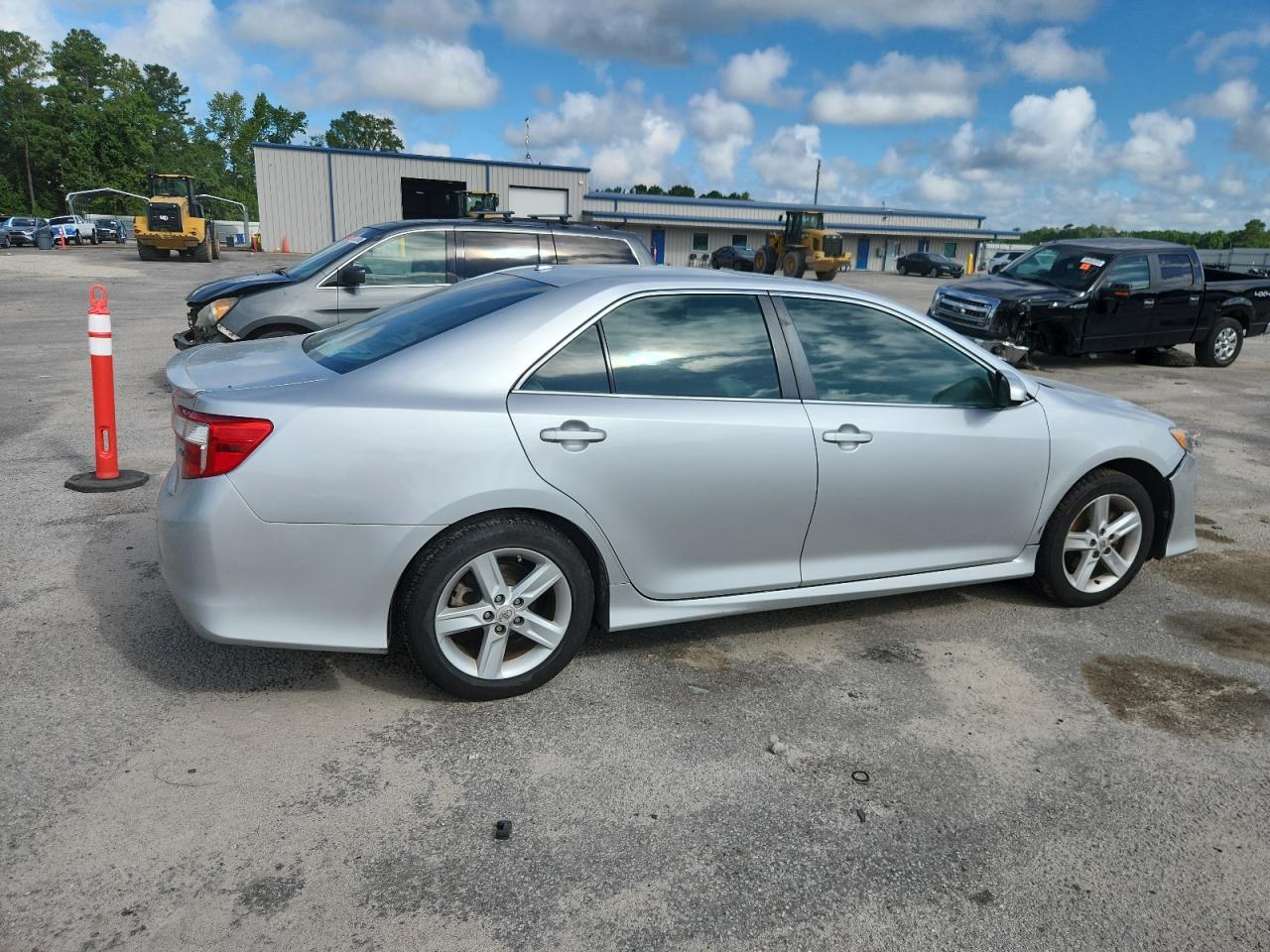 2012 TOYOTA CAMRY