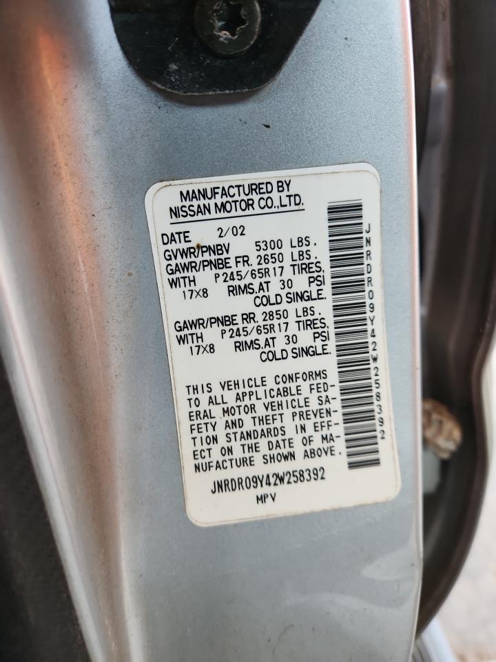 2002 INFINITI QX4