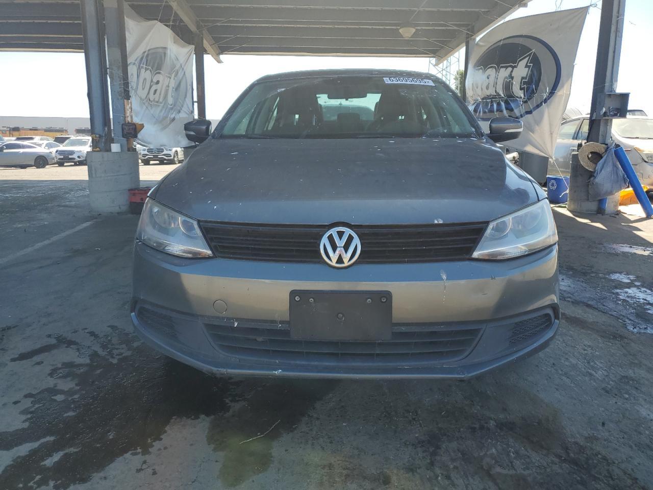 2014 VOLKSWAGEN JETTA