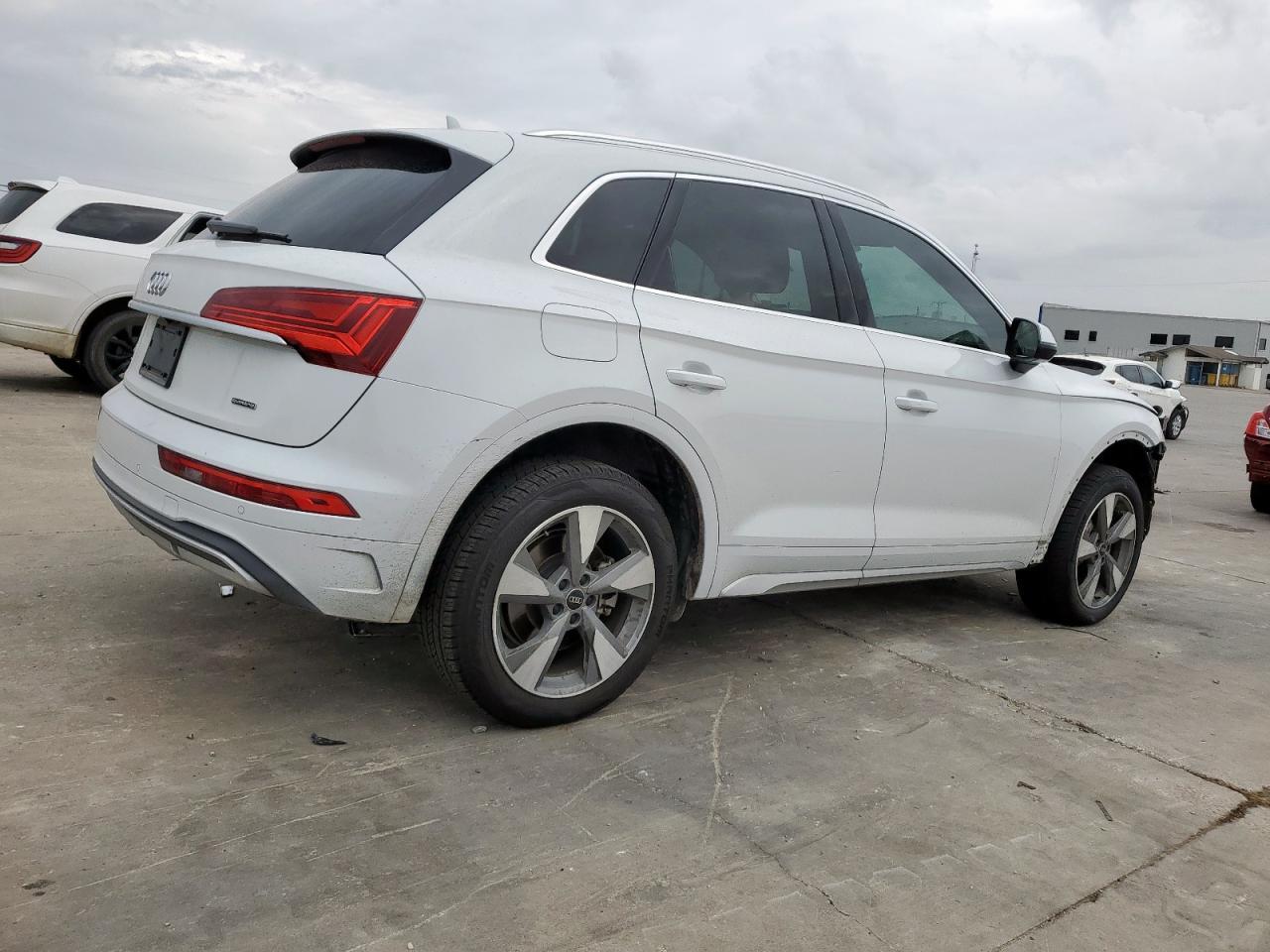 2023 AUDI Q5