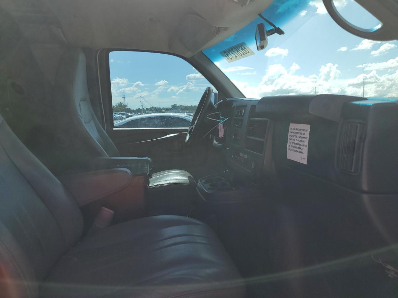2014 CHEVROLET EXPRESS 2500