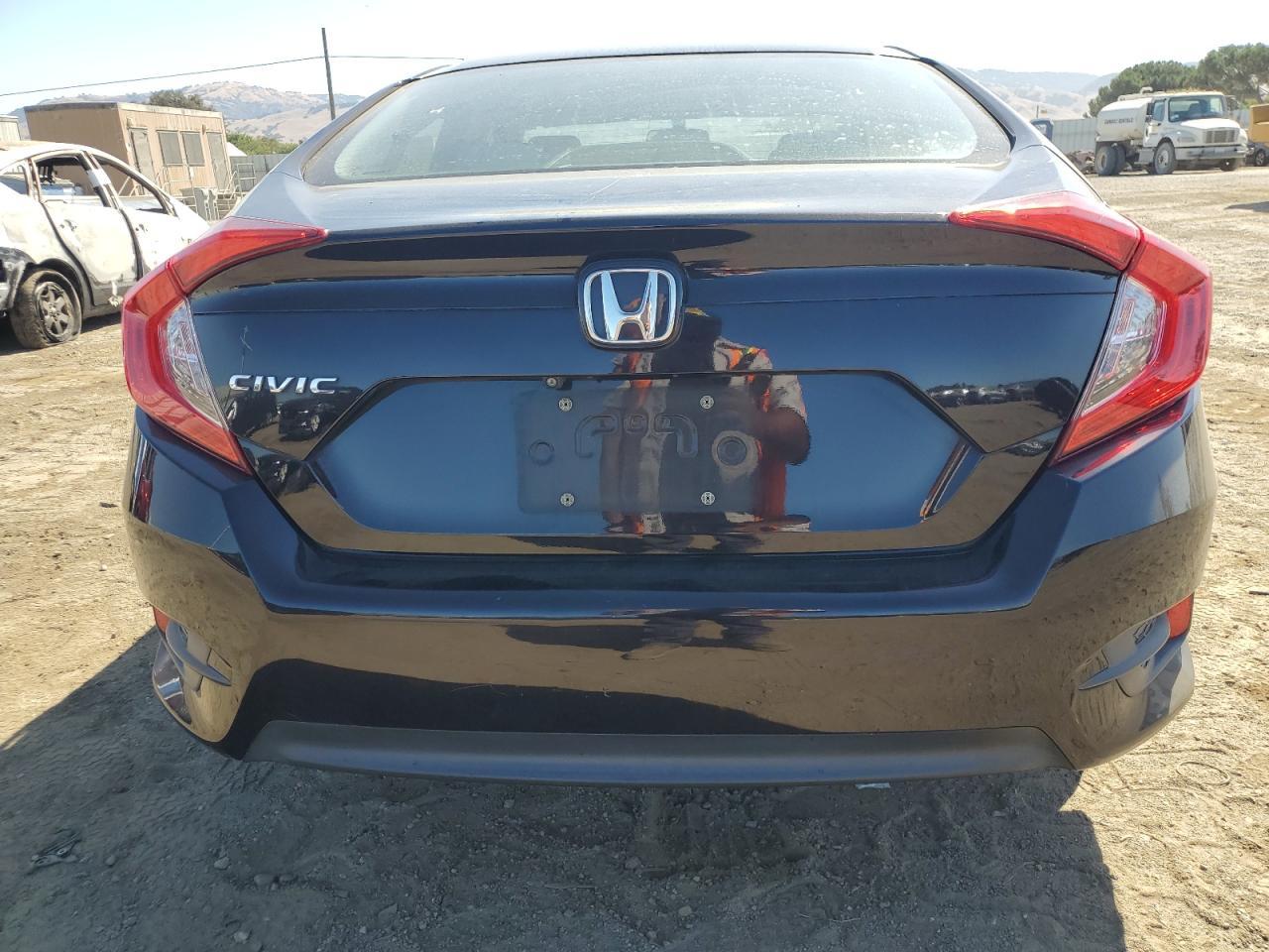 2016 HONDA CIVIC