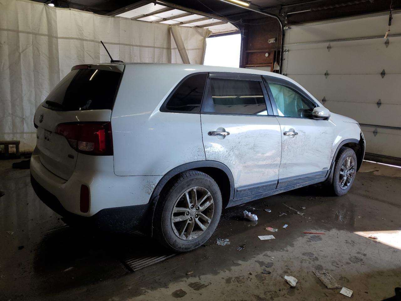 2015 KIA SORENTO