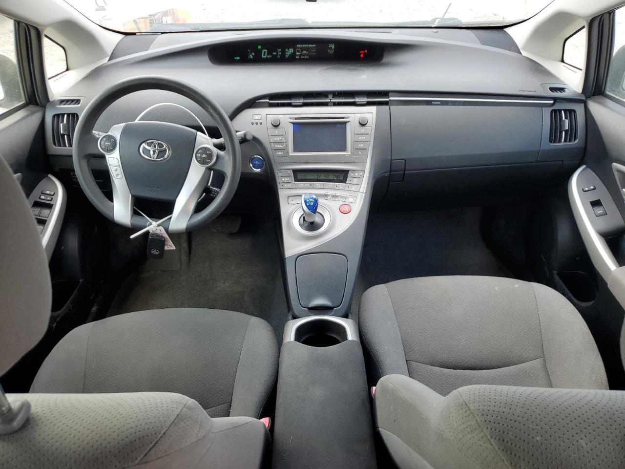 2013 TOYOTA PRIUS