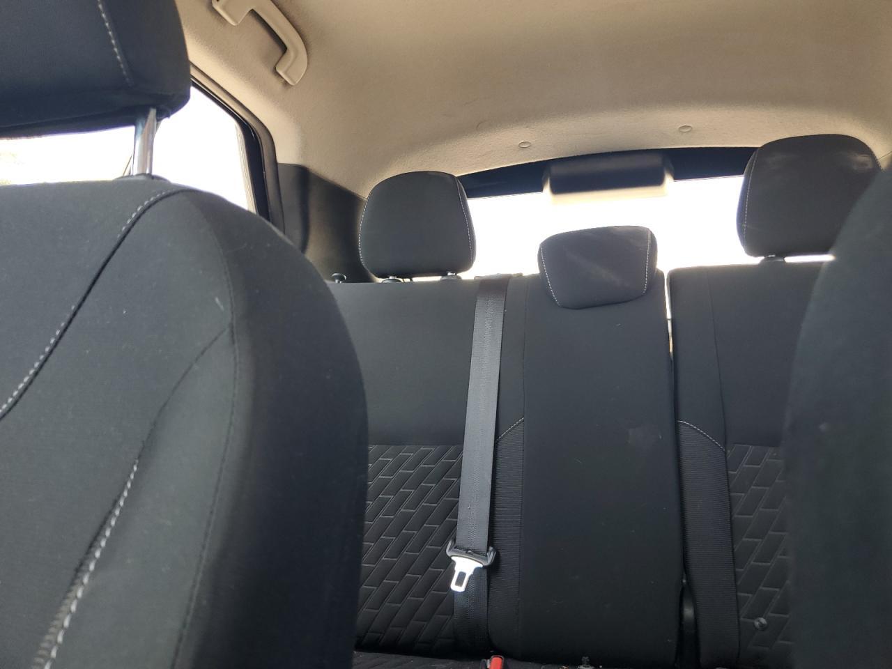 2021 NISSAN KICKS