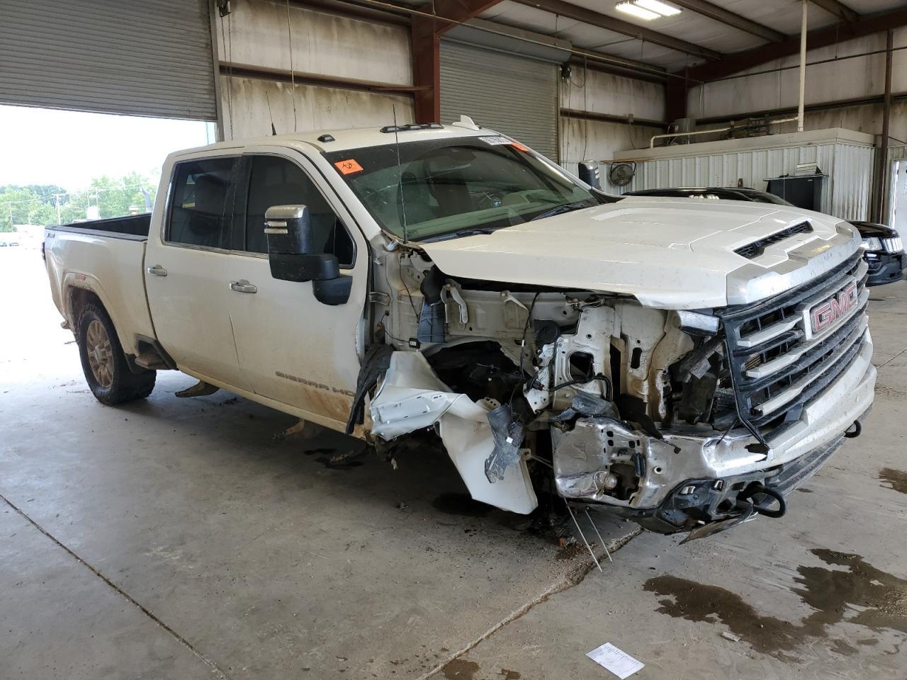 2024 GMC Sierra
