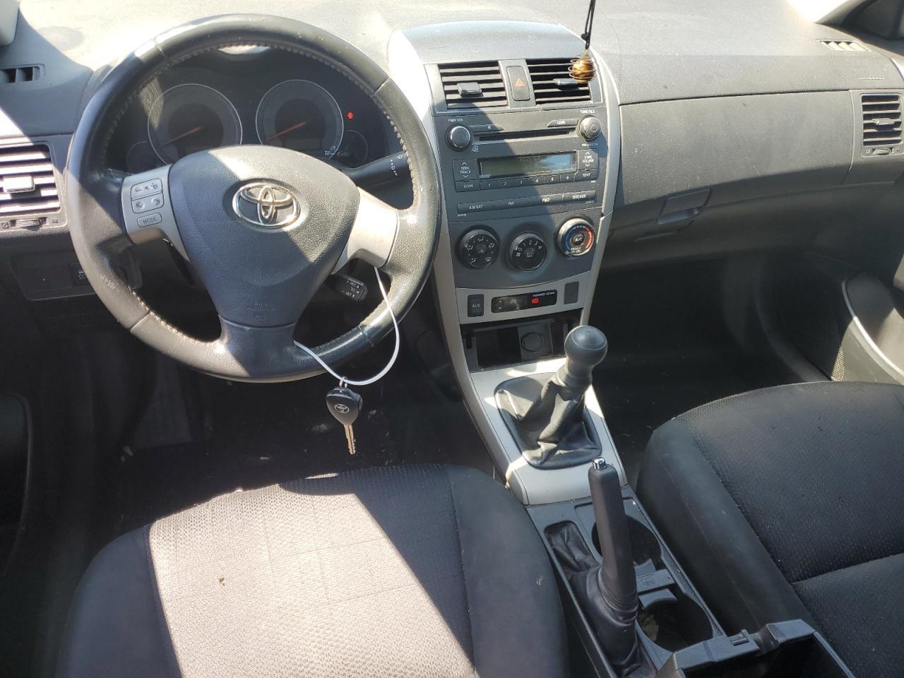 2010 TOYOTA COROLLA