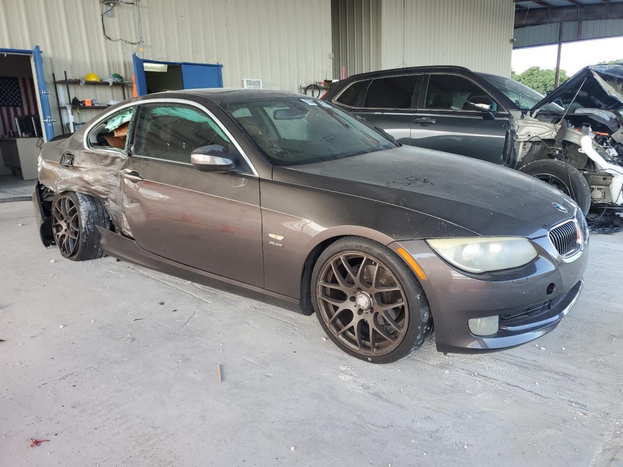 2011 BMW 3 SERIES