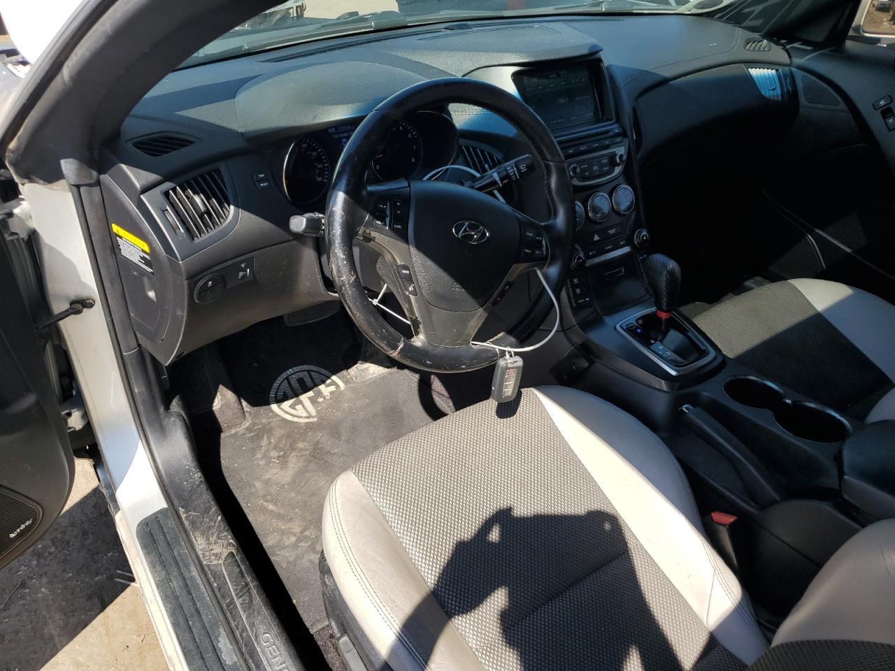 2013 HYUNDAI GENESIS