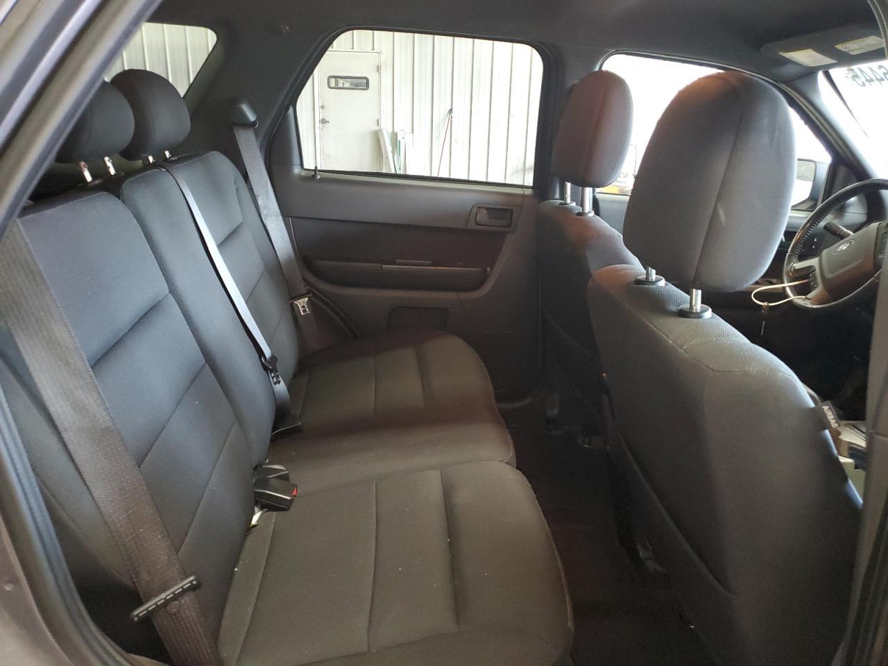 2009 FORD ESCAPE