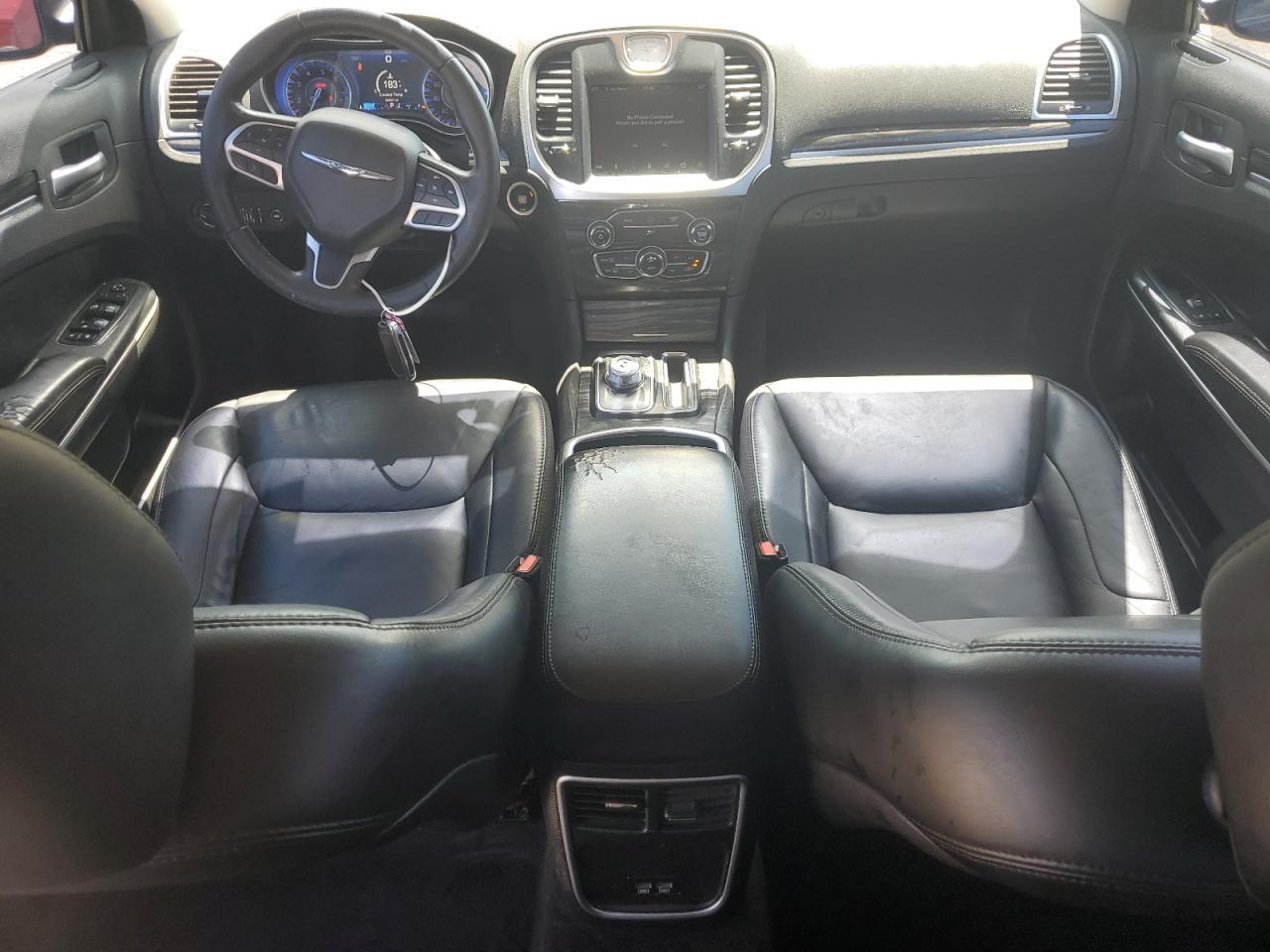 2018 CHRYSLER 300
