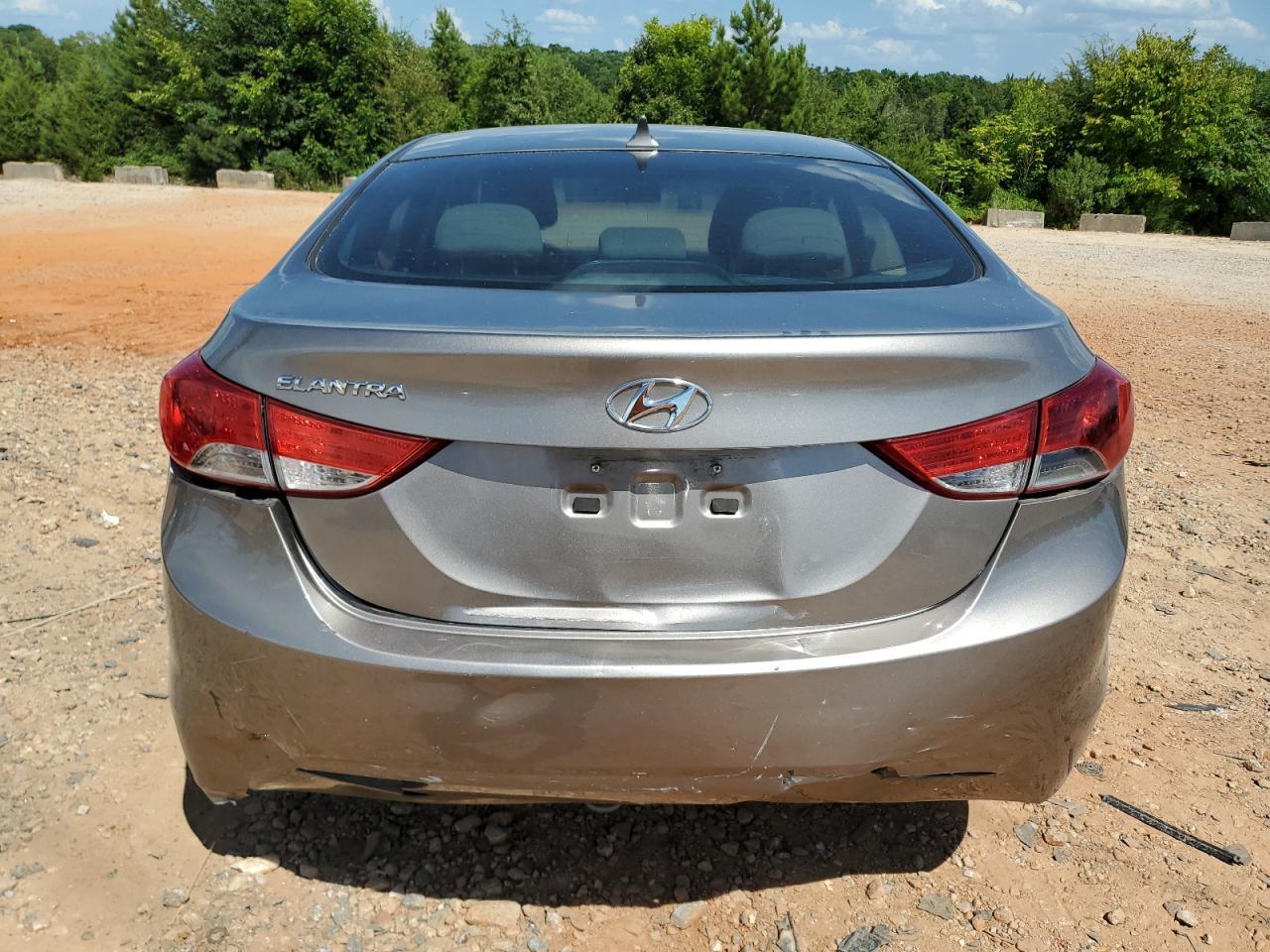 2012 HYUNDAI ELANTRA
