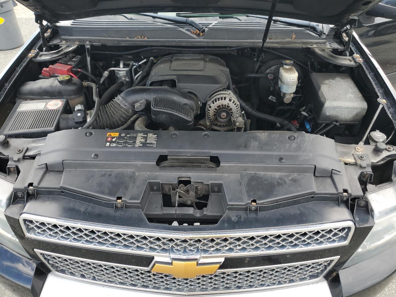 2014 CHEVROLET Suburban
