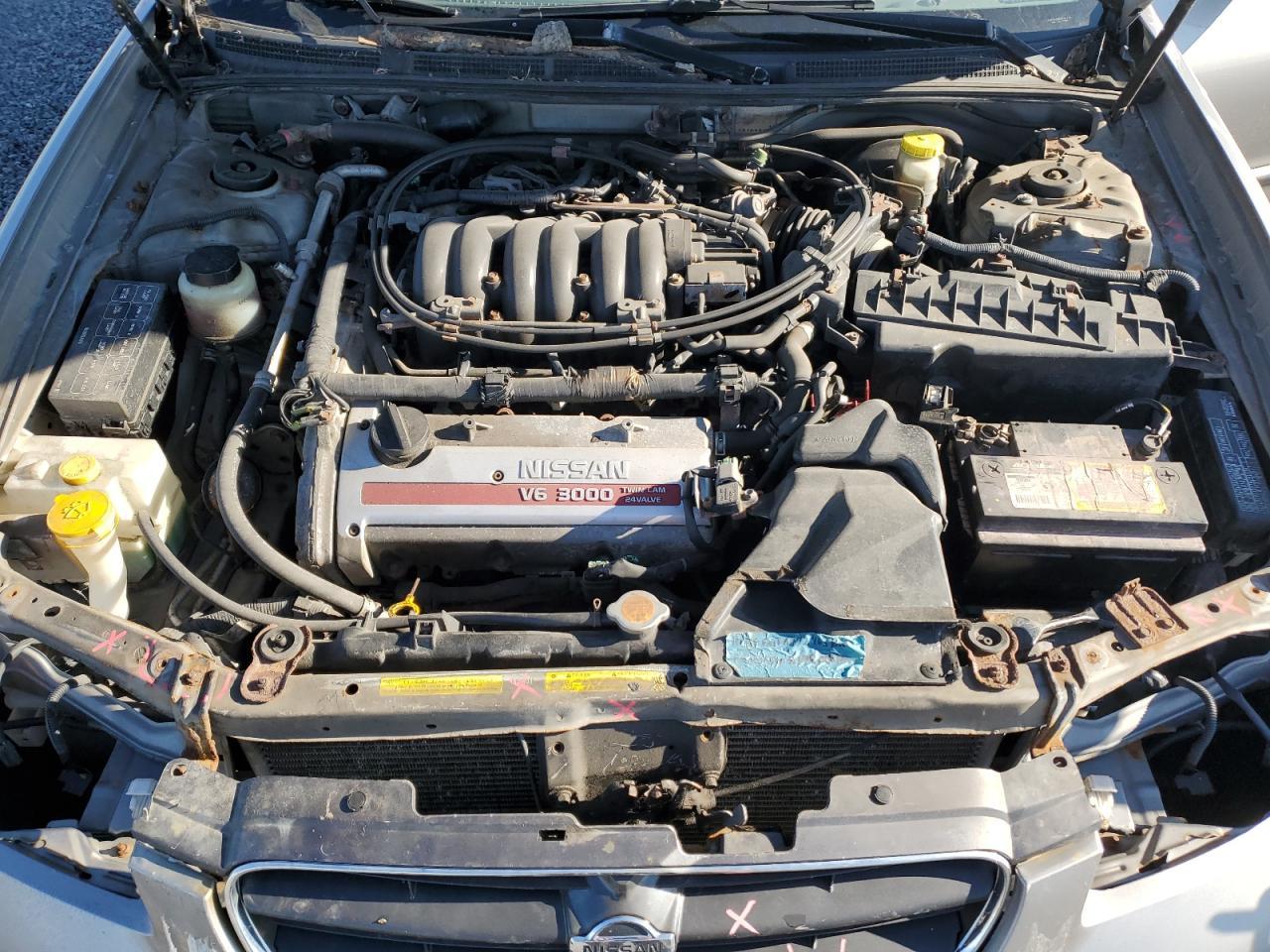 2000 NISSAN Maxima
