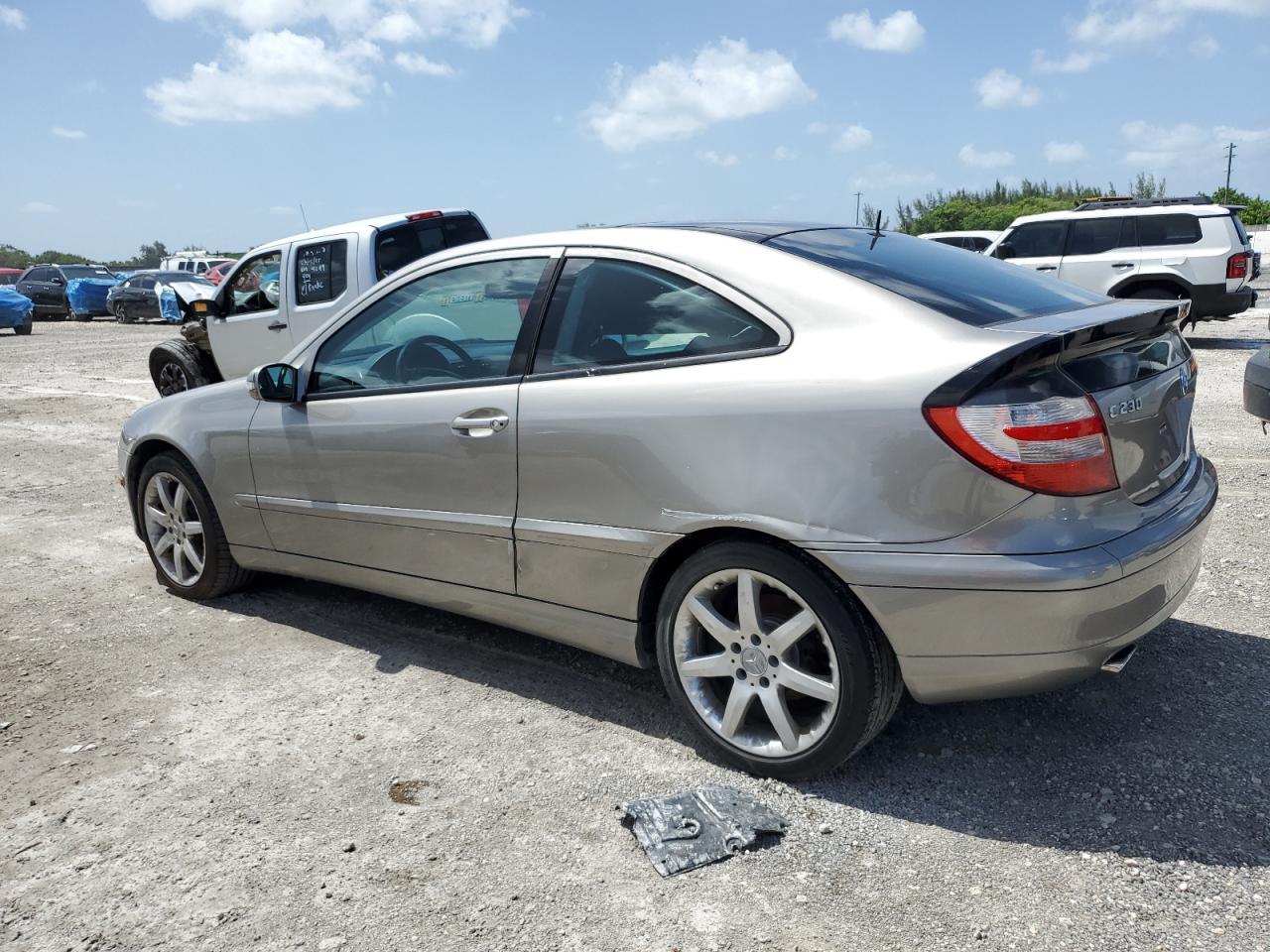 2005 MERCEDES-BENZ C-CLASS
