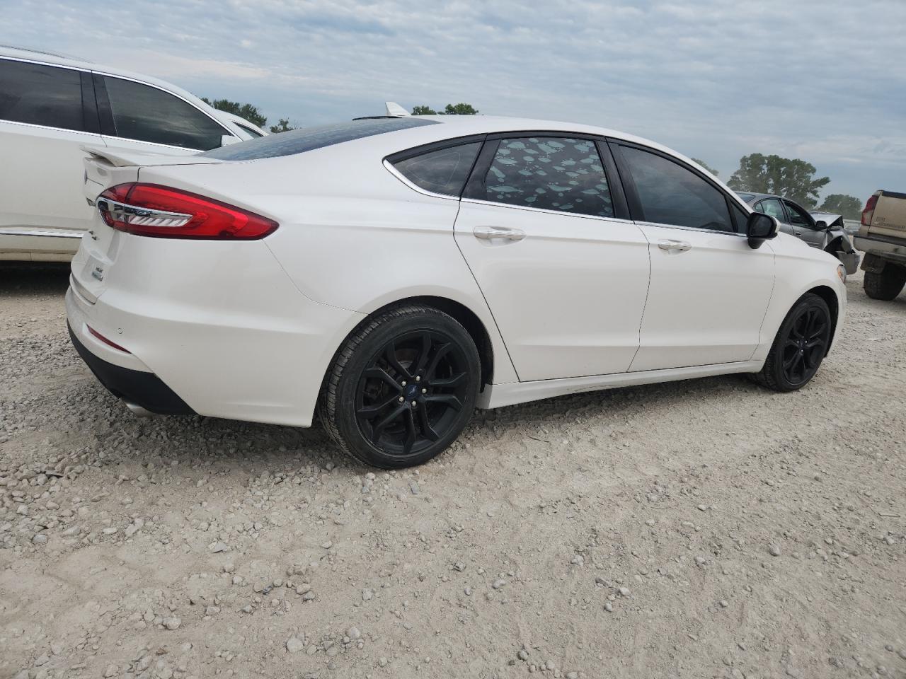 2019 FORD FUSION