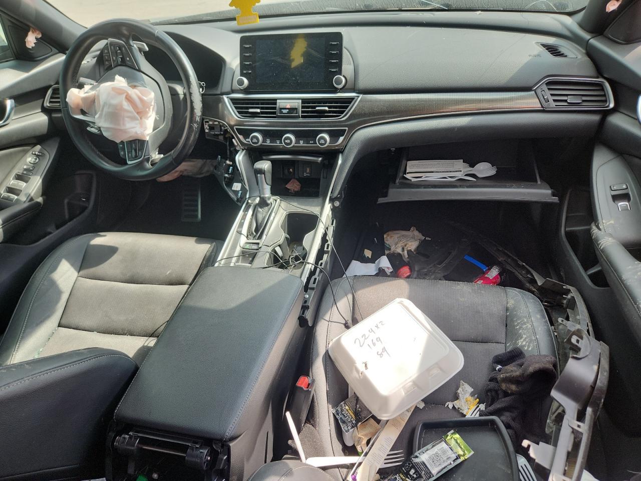 2019 HONDA ACCORD