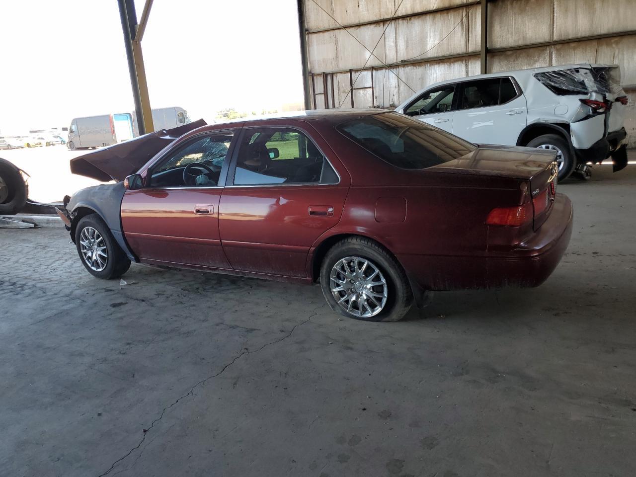 2001 TOYOTA CAMRY