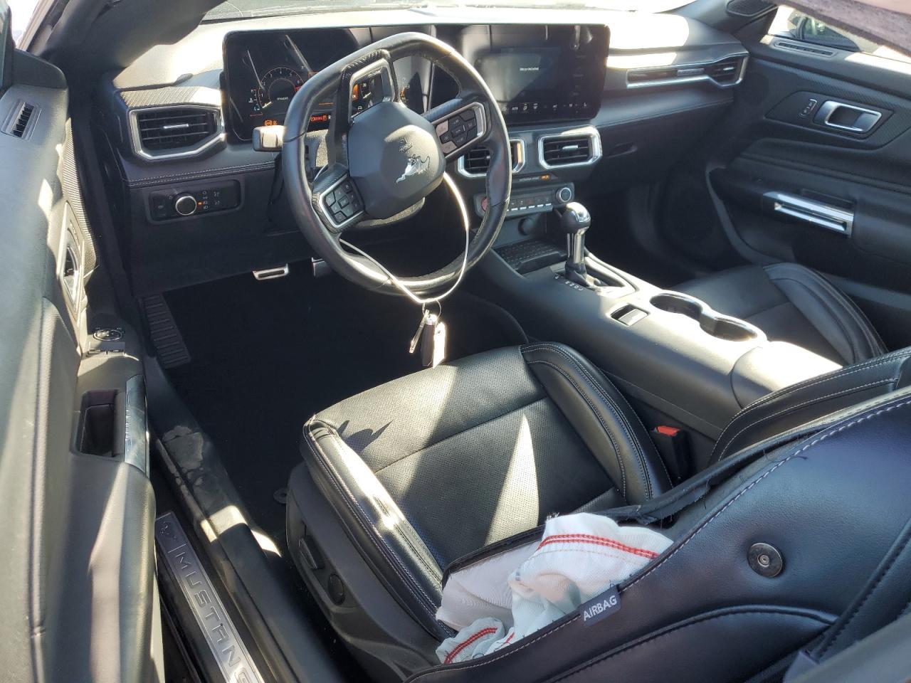 2024 FORD MUSTANG