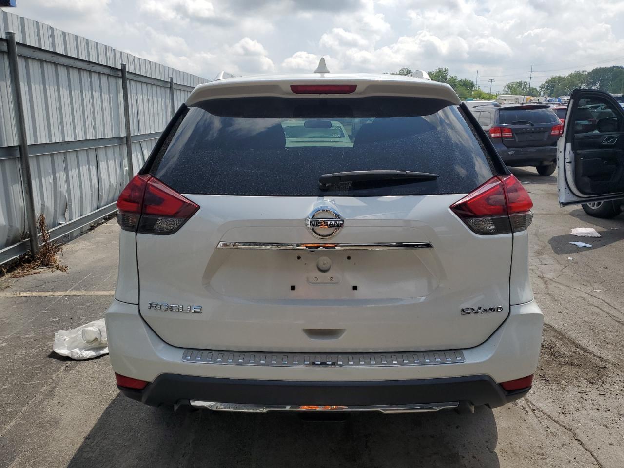2018 NISSAN ROGUE