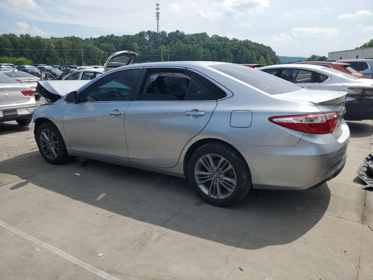 2016 TOYOTA CAMRY