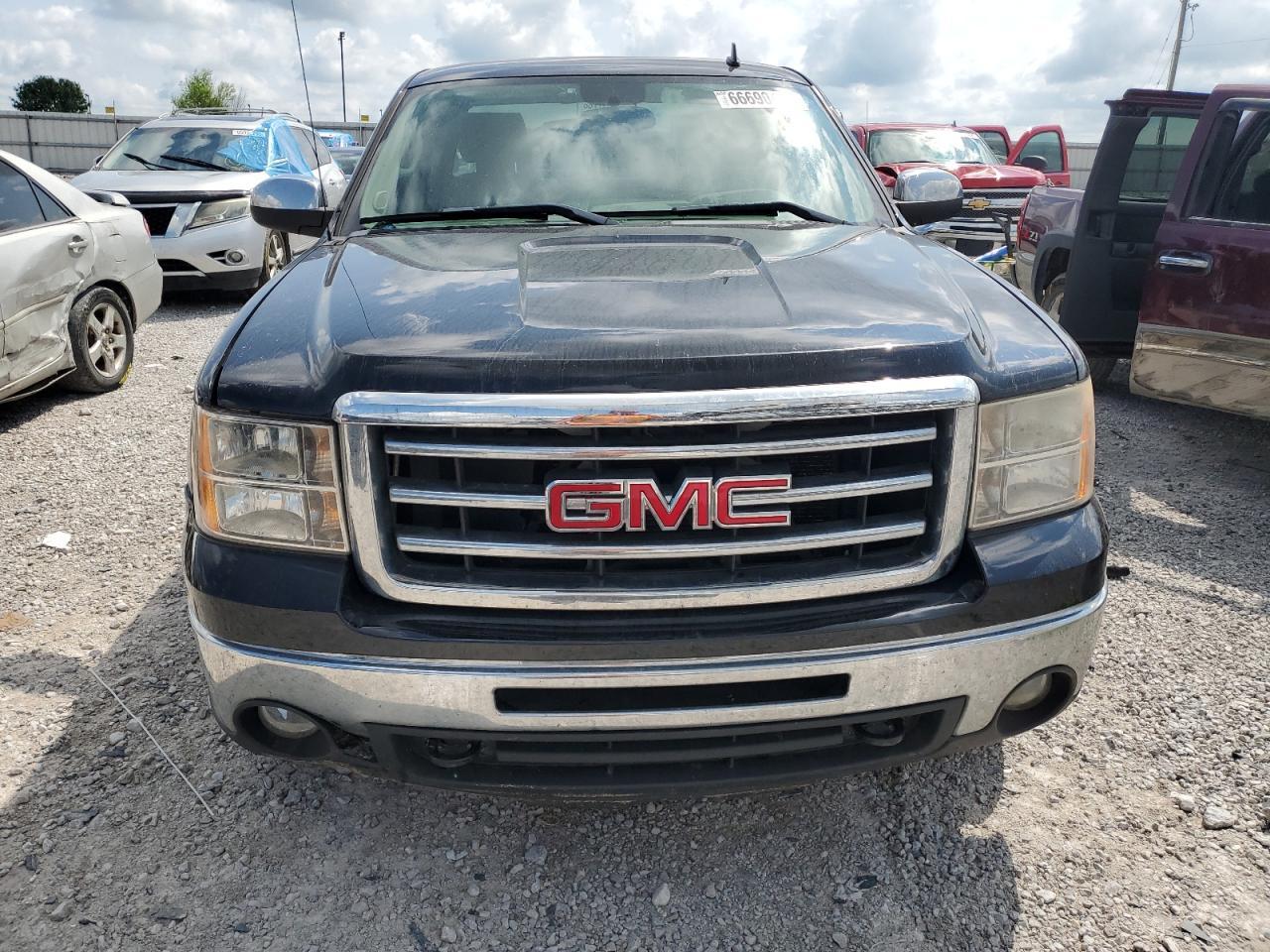 2013 GMC Sierra