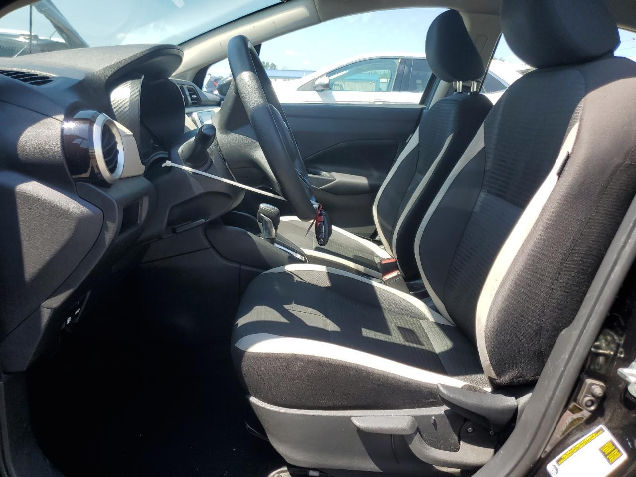 2021 NISSAN VERSA