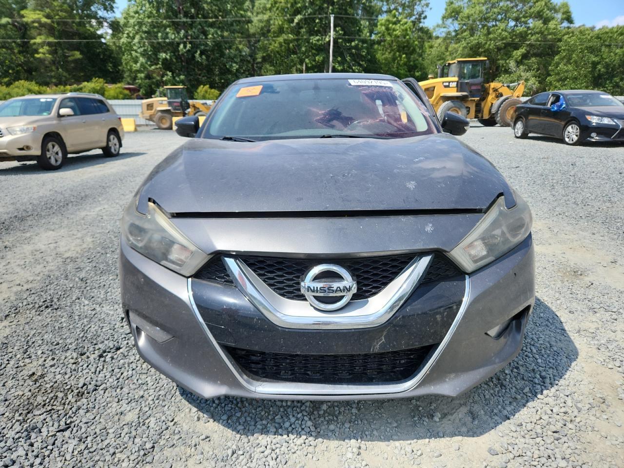 2017 NISSAN Maxima