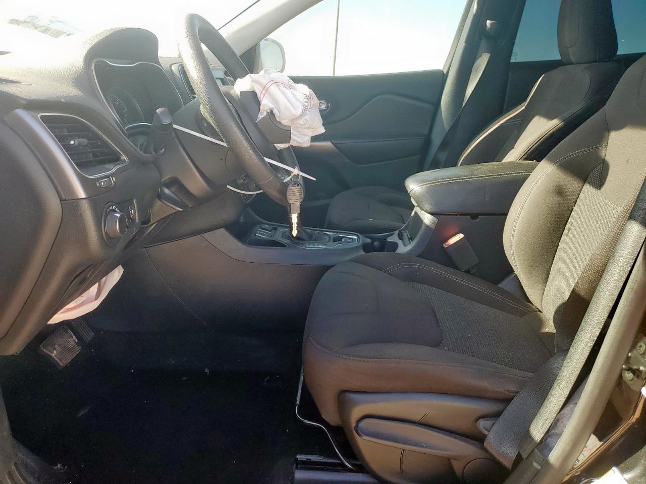 2020 JEEP CHEROKEE