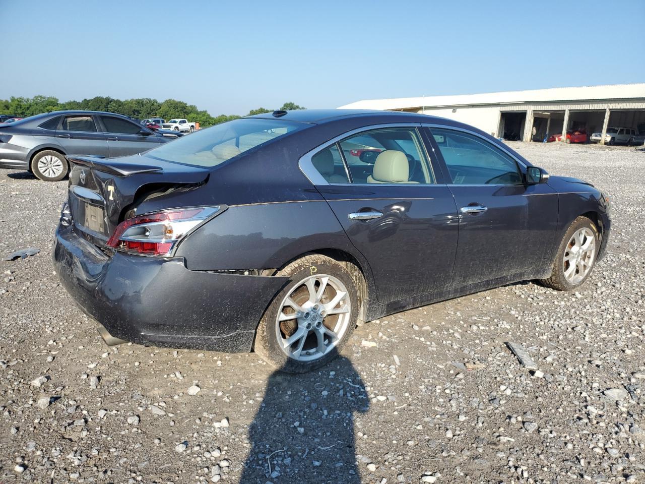 2012 NISSAN Maxima