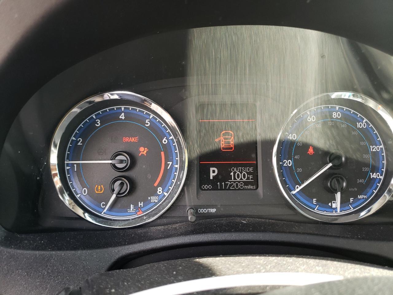 2018 TOYOTA COROLLA