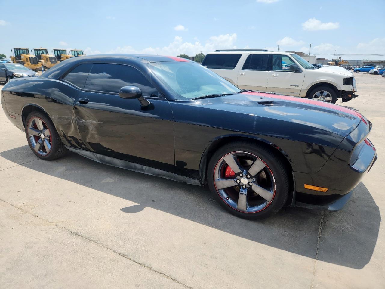 2013 DODGE Challenger