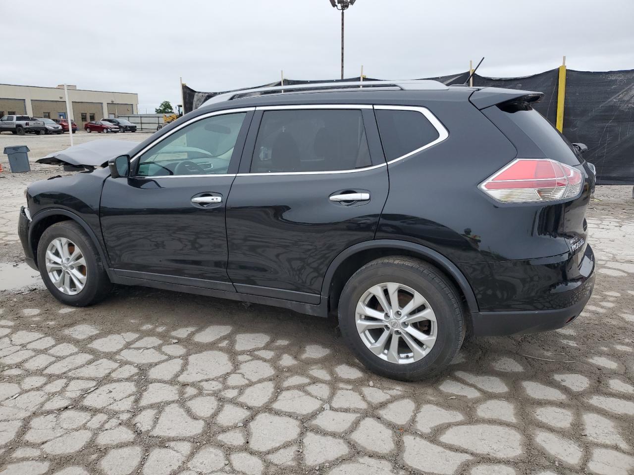 2016 NISSAN ROGUE